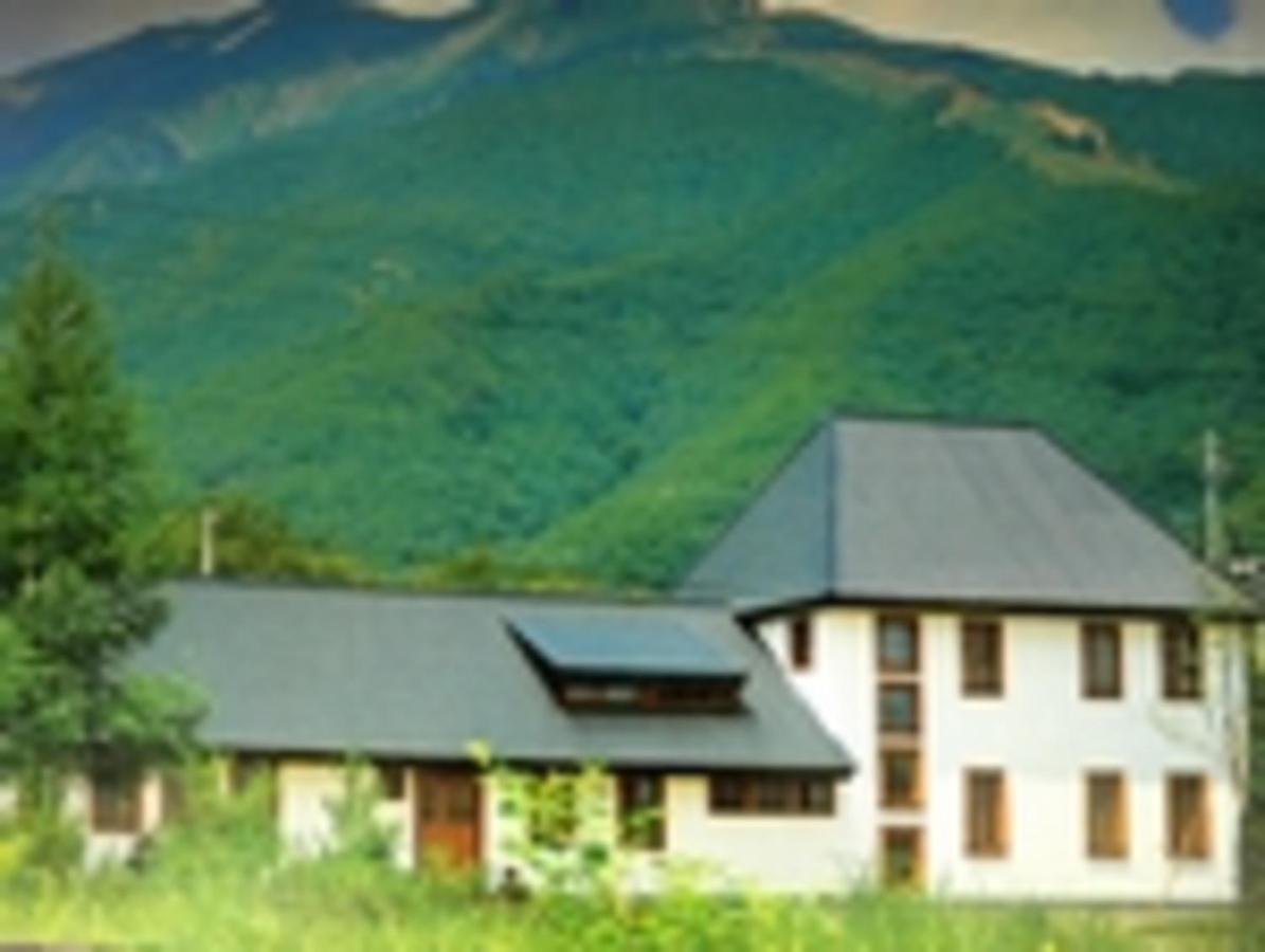 Bed and Breakfast The Joint à Hakuba Extérieur photo